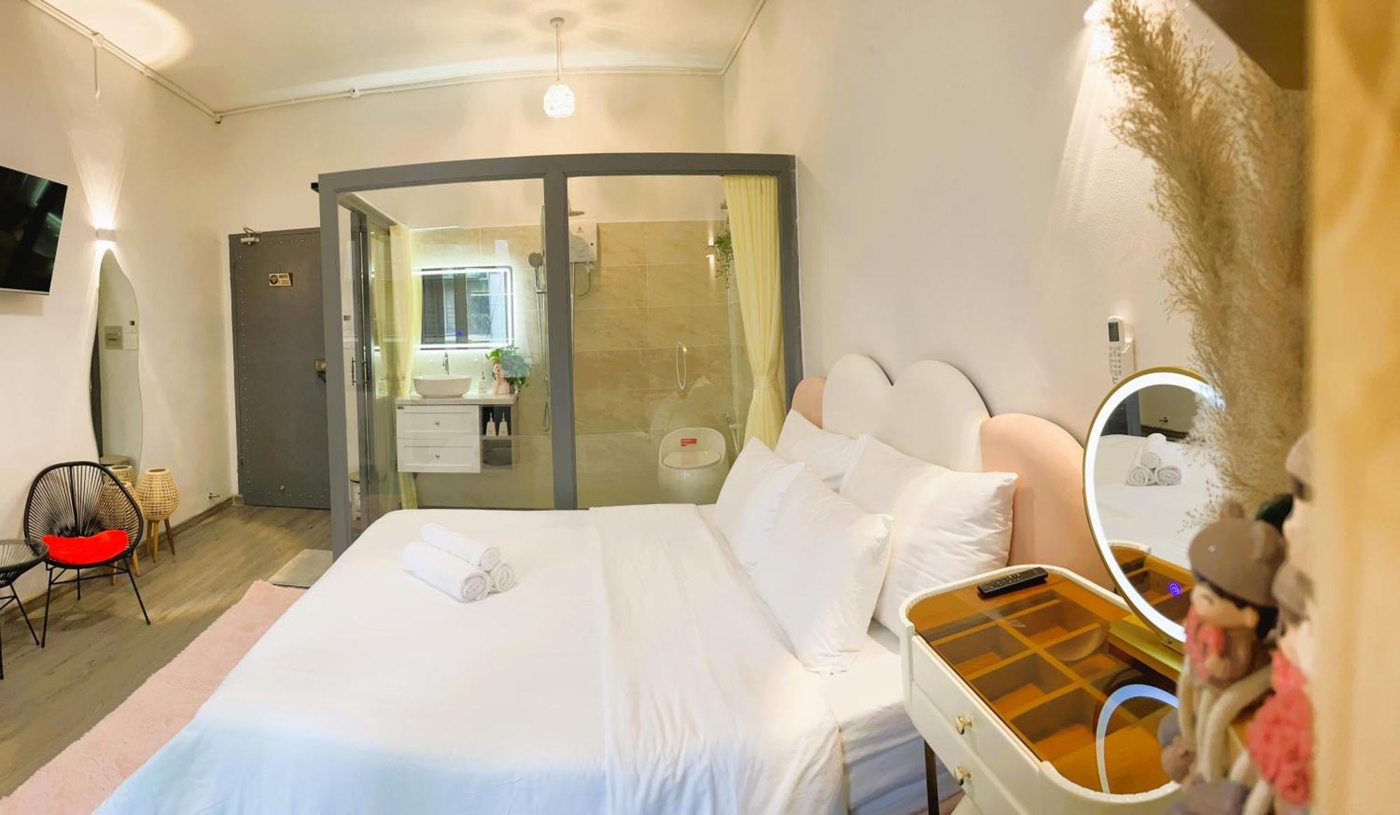 6Even Hotel - Have A Staycation In The Cafe Apartments Building Ho Či Minovo Město Exteriér fotografie