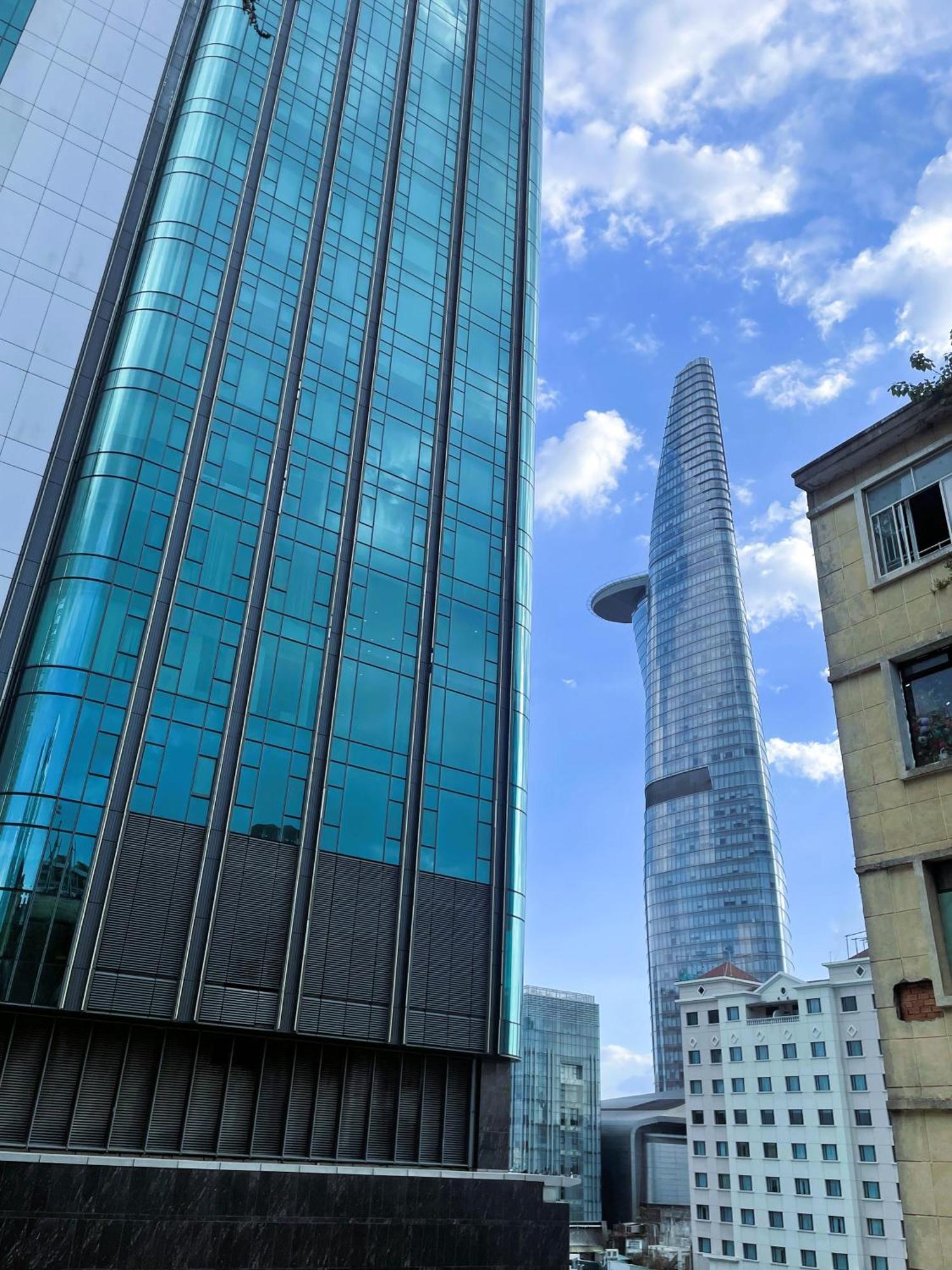 6Even Hotel - Have A Staycation In The Cafe Apartments Building Ho Či Minovo Město Exteriér fotografie