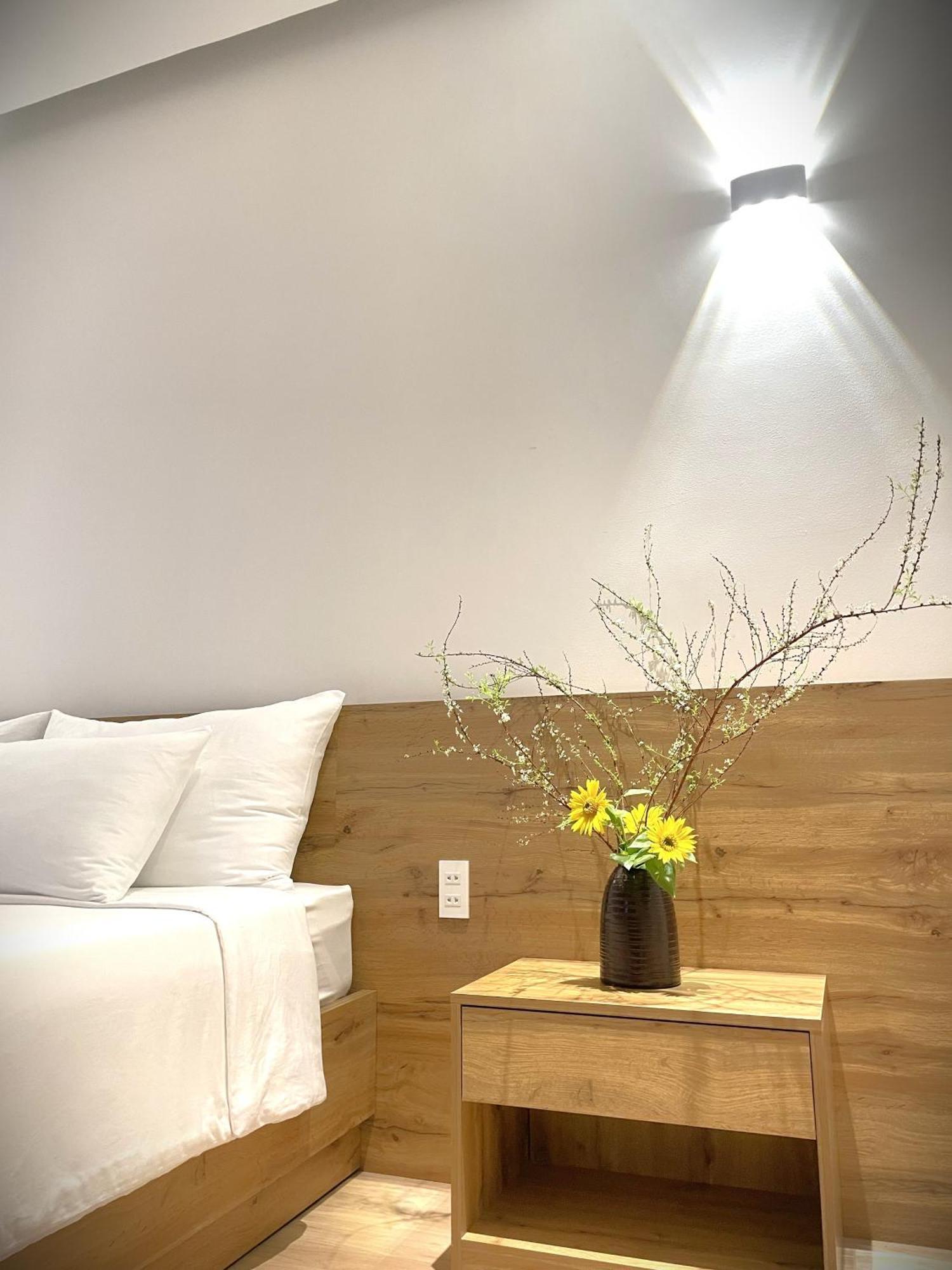 6Even Hotel - Have A Staycation In The Cafe Apartments Building Ho Či Minovo Město Exteriér fotografie